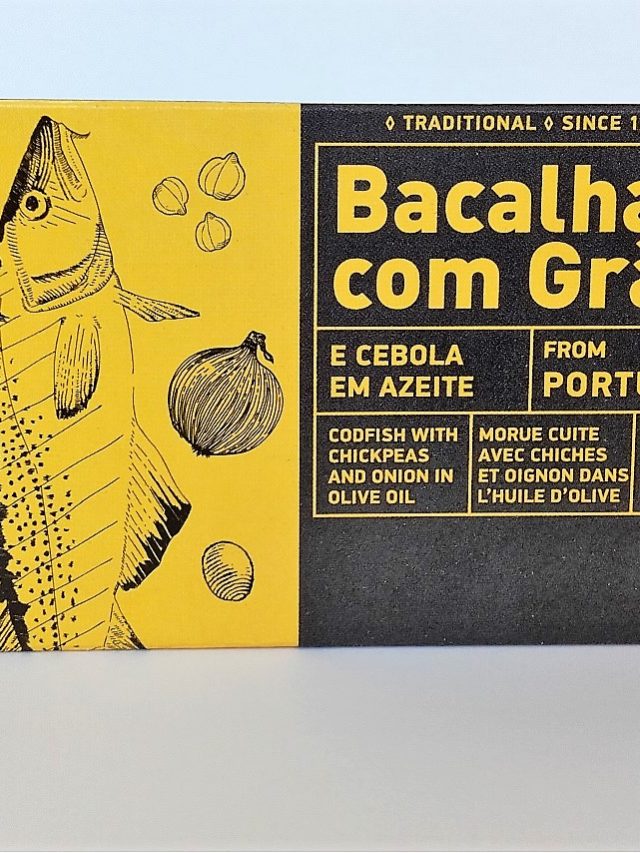 Kabeljau mit Zwibeln und Olivenöl